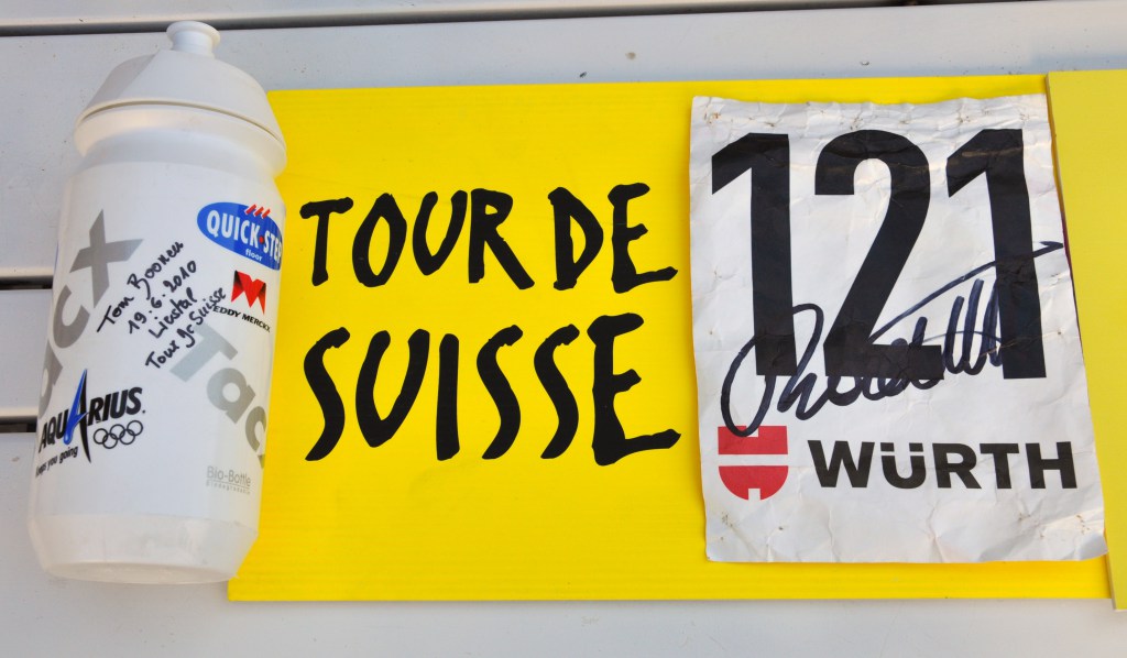 getekend rugnummer van Tom Boonen van de Ronde van Zwitserland 2010