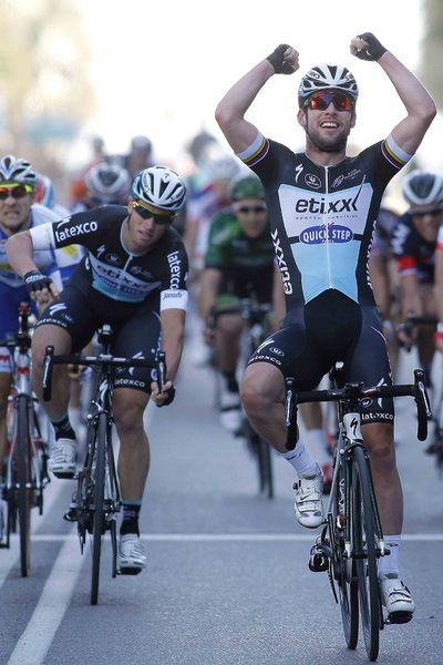 Clasica de Almeria - Cycling: 29th Clasica de Almeria 2015 
Arrival / Mark CAVENDISH (Gbr)/ Mark RENSHAW (Aus)/ Celebration Joie Vreugde / 
Almeria - Almeria (183Km)/ 
/(c) Tim De Waele
