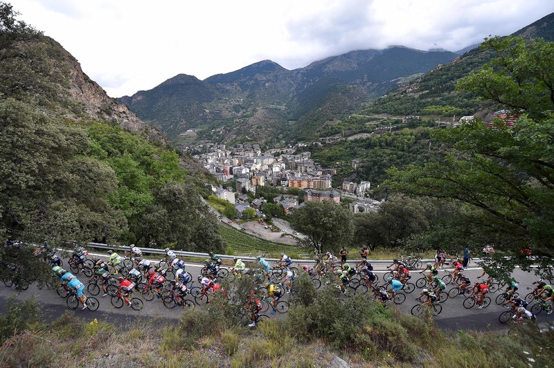 Vuelta a España - stage 11 - Cycling: 70th Tour of Spain 2015 / Stage 11
Illustration Illustratie/ Peloton Peleton/ Landscape Paysage/ Mountains Montagnes Bergen/
Andorra la Vella - Cortals d'Encamp (138Km)
Rit Etape / Vuelta Tour d'Espagne Ronde van Spanje /(c)Tim De Waele 