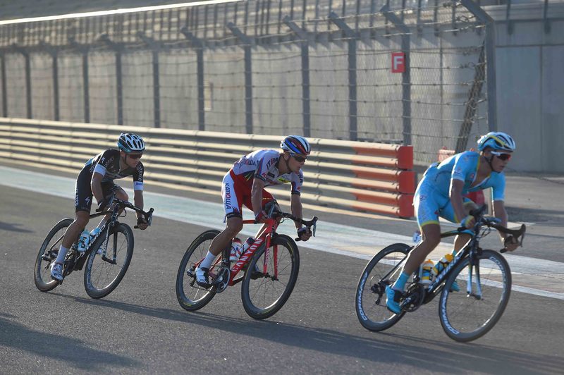111015 TDW Abu Dhabi Stage 4 - Cycling: 1th Abu Dhabi Tour 2015 / Stage 4
LUTSENKO Alexey (KAZ)/  VORGANOV Eduard (RUS)/ BRAMBILLA Gianluca (ITA)/ 
Yas Marina Circuit - Yas Marina Circuit  (110Km)/ 
The Yas Stage Etape Rit / Ride To Abu Dhabi /©Tim De Waele