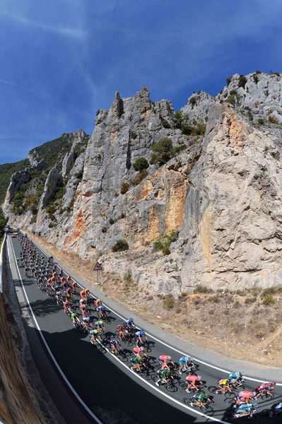 La Vuelta a España - stage 13 - Cycling: 69th Tour of Spain 2014 / Stage 13 
Illustration Illustratie / Peleton Peloton / Mountains Montagnes Bergen /  Landscape Paysage Landschap / 
Belorado - Obregon Parque De Cabarceno 170m (188,7Km)/ 
Vuelta Tour d'Espagne Ronde van Spanje / Etape R