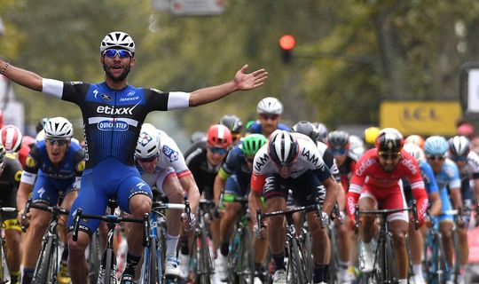 Fernando Gaviria writes history in Paris-Tours