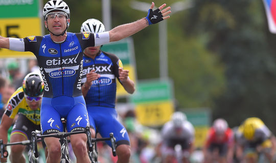 Fantastic teamwork sees Richeze win Tour de Suisse stage