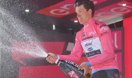 Jungels moves into maglia rosa at the Giro d’Italia