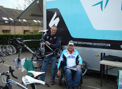 Even een praatje maken met Dirk de mekanieker