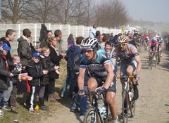 Paris-Roubaix 2013 : Sylvain Chavanel dans le Secteur N°10 (Mons-en-Pévèle)