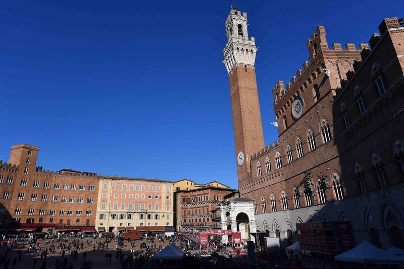 Strade Bianche - Cycling: 9th Strade Bianche 2015  
Arrival / Illustration Illustratie SIENA City Ville Stad / Landscape Paysage Landschap /  
San Gimignano- Siena (200Km)
Eroica (c) Tim De Waele
