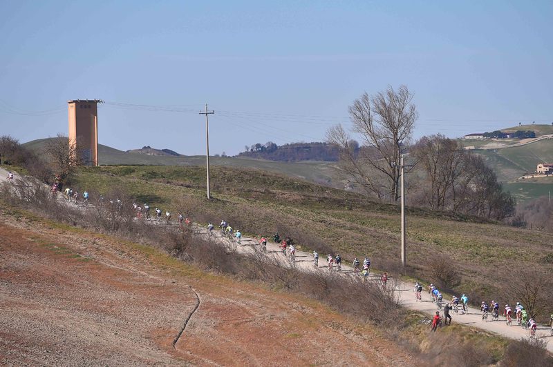 Strade Bianche - Cycling: 9th Strade Bianche 2015  
Illustration Illustratie / Peleton Peloton / Landscape Paysage Landschap / 
San Gimignano- Siena (200Km)
Eroica (c) Tim De Waele
