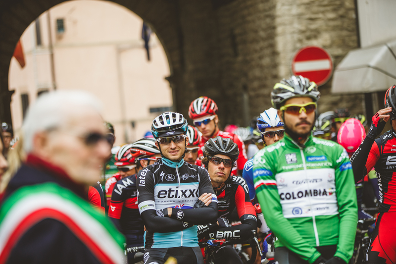 Tirreno-Adriatico - snow on the Terminillo  - Photo: Jim Fryer / BrakeThrough Media