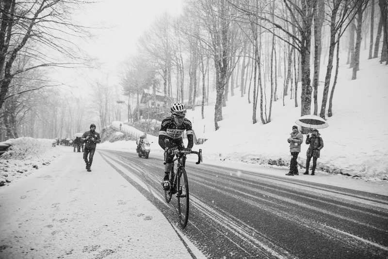 Tirreno-Adriatico - snow on the Terminillo  - Photo: Iri Greco / BrakeThrough Media