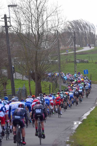 Driedaagse De Panne - Koksijde - stage 1 - Cycling: 39th 3 Days De Panne 2015 / Stage 1
Illustration Illustratie / Peleton Peloton / Landscape Paysage Landschap / 
De Panne - Zottegem (201,6Km)/ 
Daagse Jours / Rit Etape © Tim De Waele
