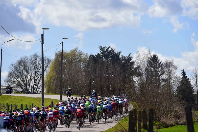 Driedaagse De Panne - Koksijde - stage 1 - Cycling: 39th 3 Days De Panne 2015 / Stage 1
Illustration Illustratie / Peleton Peloton / Landscape Paysage Landschap / 
De Panne - Zottegem (201,6Km)/ 
Daagse Jours / Rit Etape © Tim De Waele
