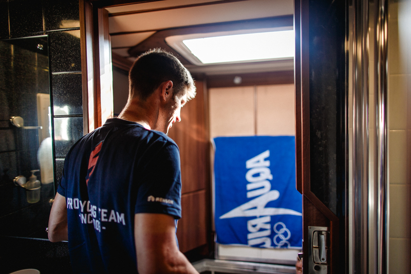 Cool baths - Photo: Iri Greco / BrakeThrough Media