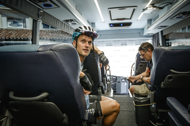 First days @ La Vuelta - Stage 3: Mijas - Malaga, 158.7 KM.4 KM Photo: Iri Greco / BrakeThrough Media