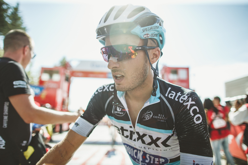 Etixx - Quick-Step animating La Vuelta - Stage 6: Cordoba - Sierra de Cazorla 200.3 km Photo: Jim Fryer / BrakeThrough Media