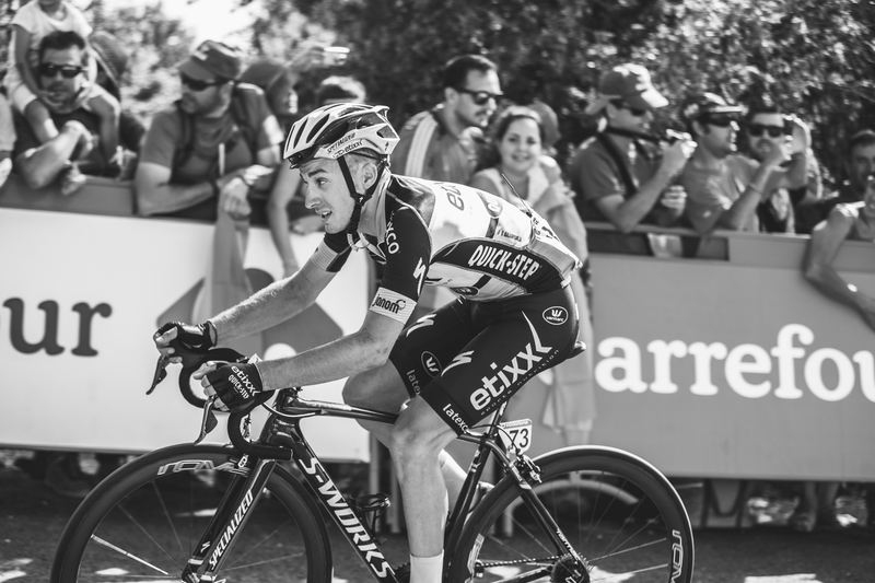 Etixx - Quick-Step animating La Vuelta - Photo: Iri Greco / BrakeThrough Media