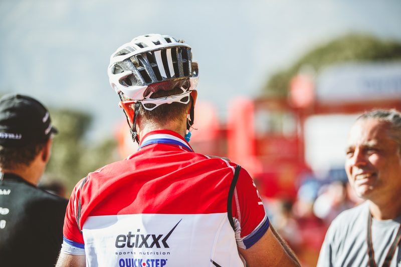 Etixx - Quick-Step animating La Vuelta - Stage 7: Jodar - La Alpujarra 191.1 km Photo: Jim Fryer / BrakeThrough Media