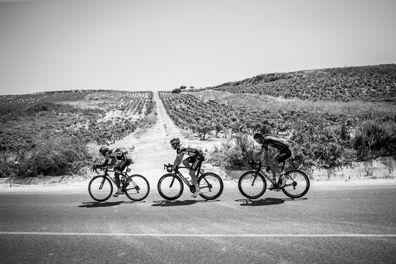 Etixx - Quick-Step animating La Vuelta - Stage 5: Rota - Alcala de Guadaira 167.3 km Photo: Jim Fryer / BrakeThrough Media