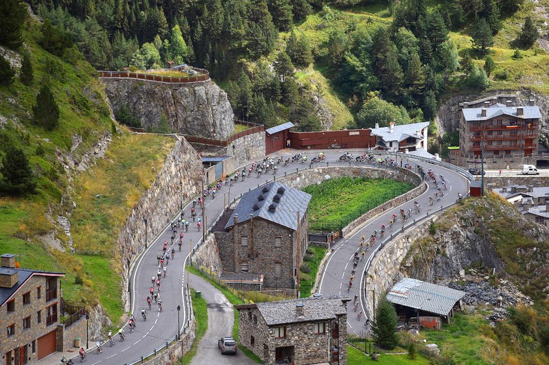 Vuelta a España - stage 11 - Cycling: 70th Tour of Spain 2015 / Stage 11 
Illustration Illustratie / Coll d'Ordino (1980m)/ Peleton Peloton /  Mountains Montagnes Bergen / Landscape Paysage Landschap / 
Andorra La Vella - Cortals d'Encamp 2095m (138km)/ 
Rit Etape / Vuelta Tour d'Esp