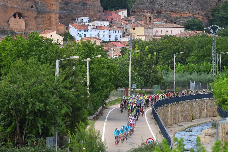 Vuelta a España - stage 13 - Cycling: 70th Tour of Spain 2015 / Stage 13
Illustration Illustratie/ Peloton Peleton/ Landscape Paysage/ Mountains Montagnes Bergen/
Calatayud-Tarazona (178Km)/
Rit Etape / Vuelta Tour d'Espagne Ronde van Spanje /(c)Tim De Waele 