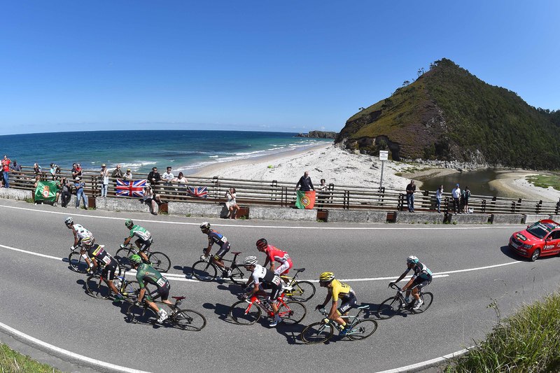 Vuelta a España - stage 15 - Cycling: 70th Tour of Spain 2015 / Stage 15
Illustration Illustratie/ Peloton Peleton/ Landscape Paysage/ Sea Mer/ Ocean/
Comillas - Sostres. Cabrales 1.230m (175.8Km)/
Rit Etape / Vuelta Tour d'Espagne Ronde van Spanje /(c)Tim De Waele 