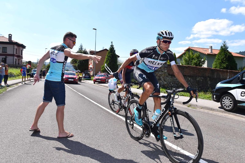 Vuelta a España - stage 16 - Cycling: 70th Tour of Spain 2015 / Stage 16
VERONA Carlos (ESP)/ Ravitaillement Bevoorrading/
Luarca - Ermita de Alba. Quiros 1.185m (185Km)
Rit Etape / Vuelta Tour d'Espagne Ronde van Spanje /(c)Tim De Waele 
