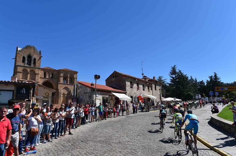Vuelta a España - stage 19 - Cycling: 70th Tour of Spain 2015 / Stage 19
Illustration Illustratie / Peleton Peloton / Landscape Paysage Landschap / Avila City Ville Stad/ Church Eglise Kerk / 
Medina del Campo - Avila (185.8Km)/ 
Rit Etape / Vuelta Tour d'Espagne Ronde van Spanje /(c