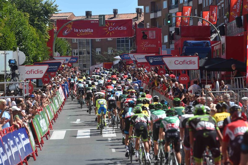 Vuelta a España - stage 19 - Cycling: 70th Tour of Spain 2015 / Stage 19
Illustration Illustratie / Peleton Peloton / Landscape Paysage Landschap / Avila City Ville Stad /
Medina del Campo - Avila (185.8Km)/ 
Rit Etape / Vuelta Tour d'Espagne Ronde van Spanje /(c)Tim De Waele 