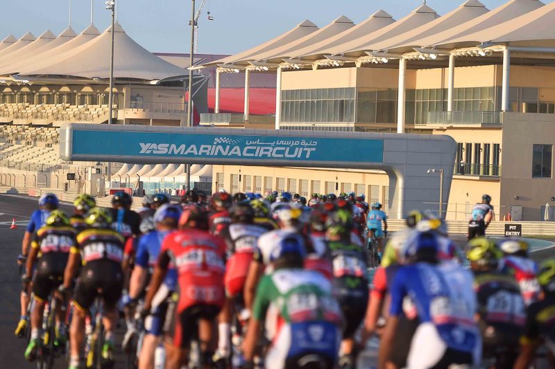 Abu Dhabi Tour - stage 4 - Cycling: 1th Abu Dhabi Tour 2015 / Stage 4
Illustration Illustratie / Peleton Peloton / Landscape Paysage Landschap / Yas Marina Circuit / 
Yas Marina Circuit - Yas Marina Circuit  (110Km)/ 
The Yas Stage Etape Rit / Ride To Abu Dhabi /©Tim De Waele