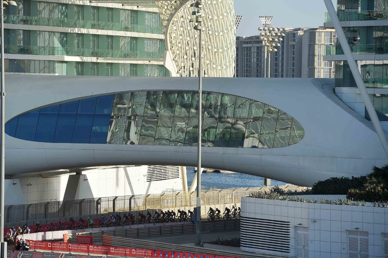 Abu Dhabi Tour - stage 4 - Cycling: 1th Abu Dhabi Tour 2015 / Stage 4
Illustration Illustratie / Peleton Peloton / Landscape Paysage Landschap / Yas Marina Circuit / 
Yas Marina Circuit - Yas Marina Circuit  (110Km)/ 
The Yas Stage Etape Rit / Ride To Abu Dhabi /©Tim De Waele