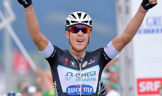 Tour de Suisse Stage 6: Trentin Wins Long Sprint After Selfless Martin Leads out in Yellow